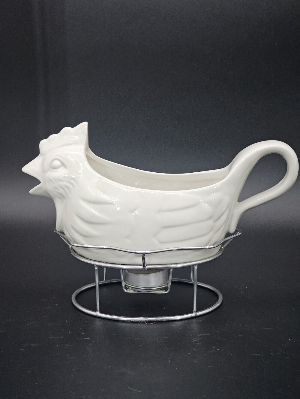 White Ceramic Hen Gravy Boat with Handle